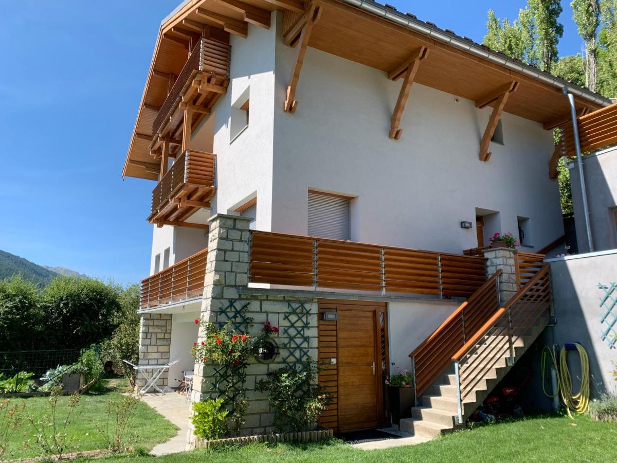 Shangry-La Apartment Briançon Екстериор снимка